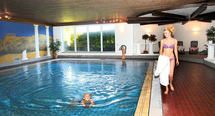 Hotel Traube Lossburg Bagian luar foto