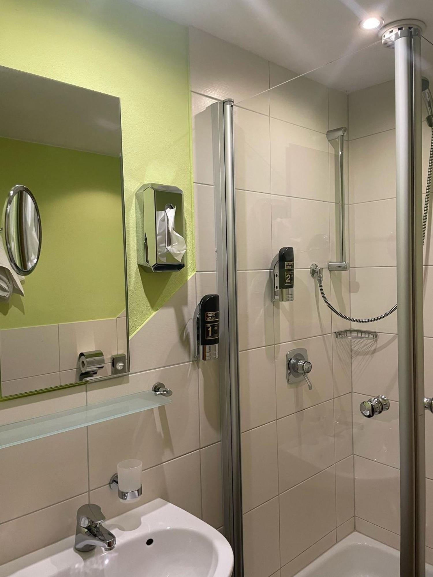 Hotel Traube Lossburg Bagian luar foto